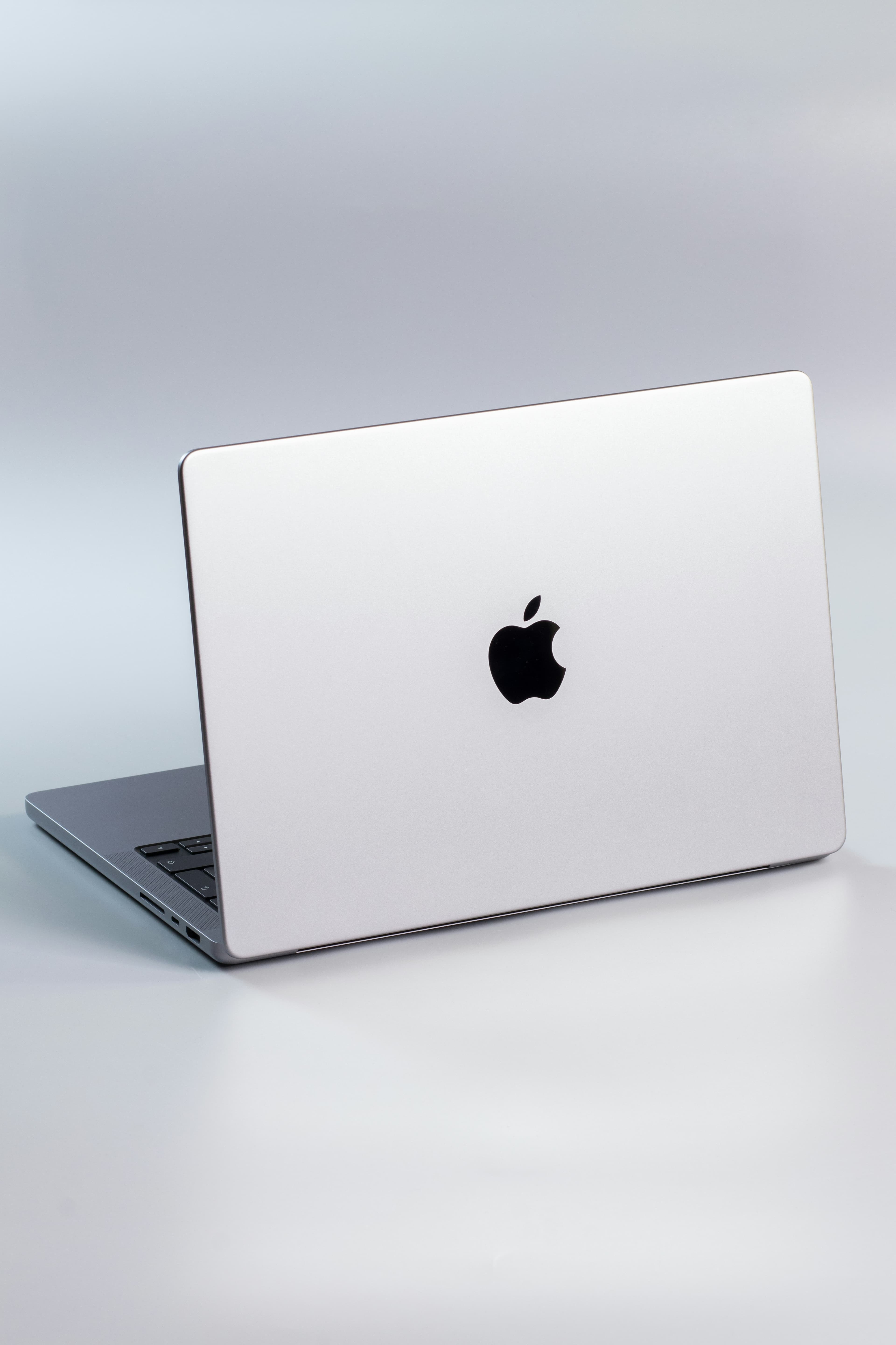 MacBook Pro 14